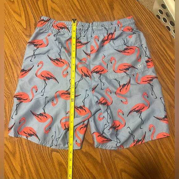 Old Navy Men’s Flamingo Swim Trunks Size Small - Picture 5 of 7